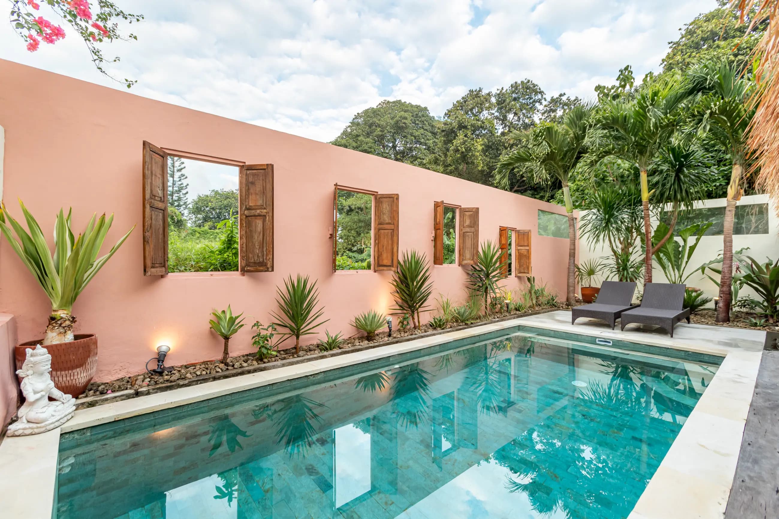 Villa Madah Detail More