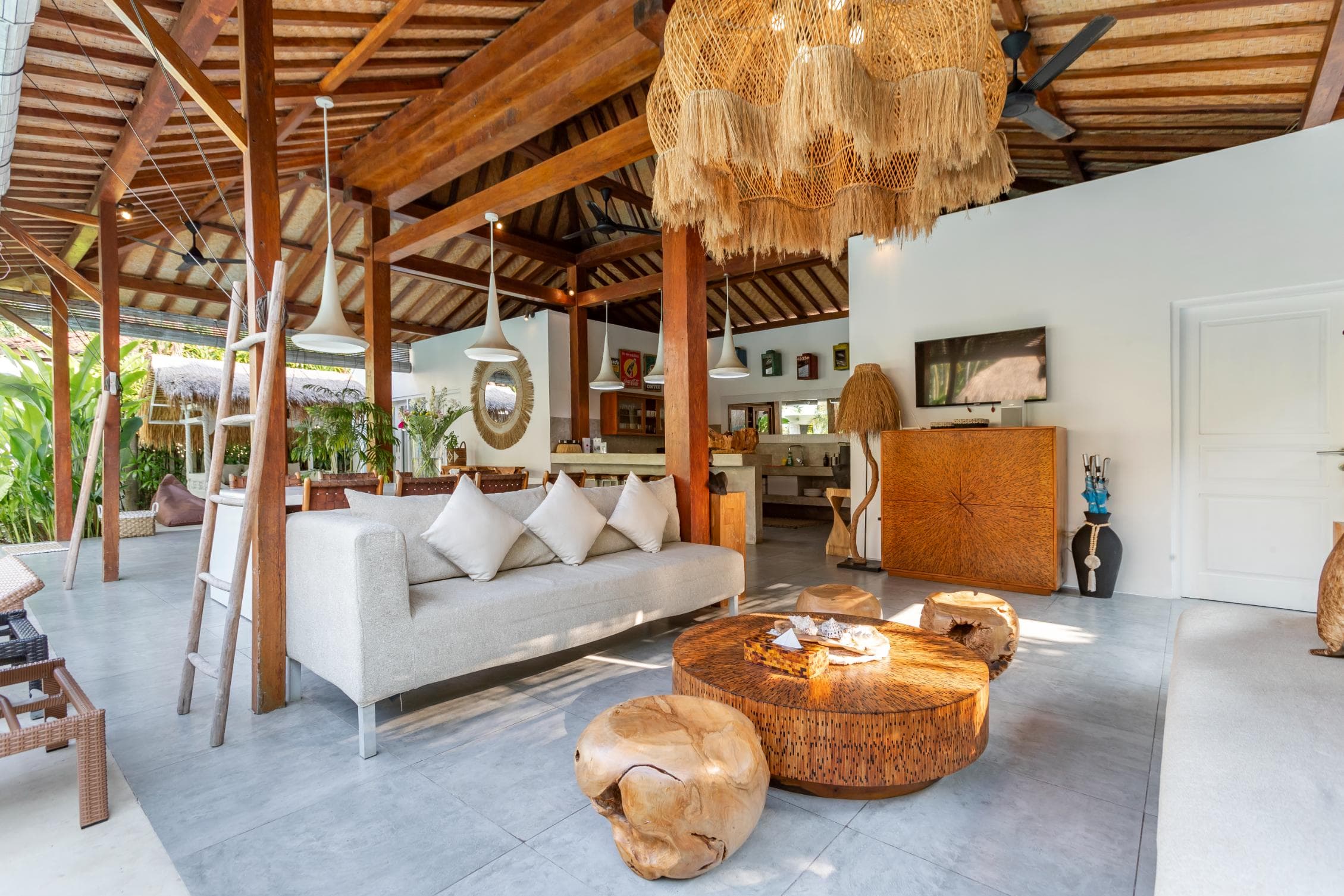 Villa Sukacita Detail More