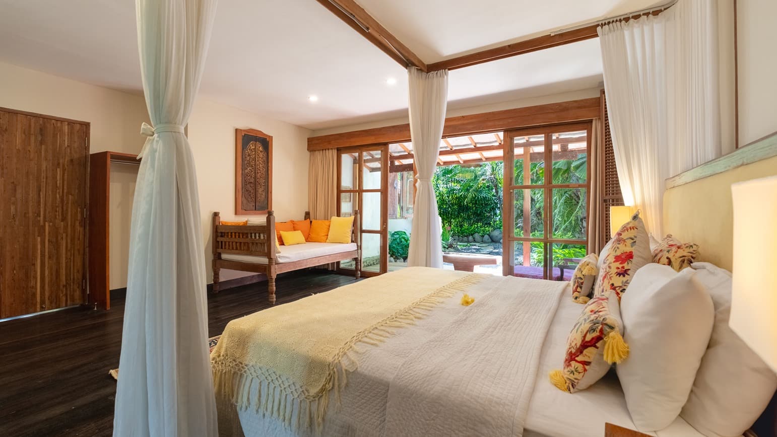 Villa Desa Roro Estate Detail 2