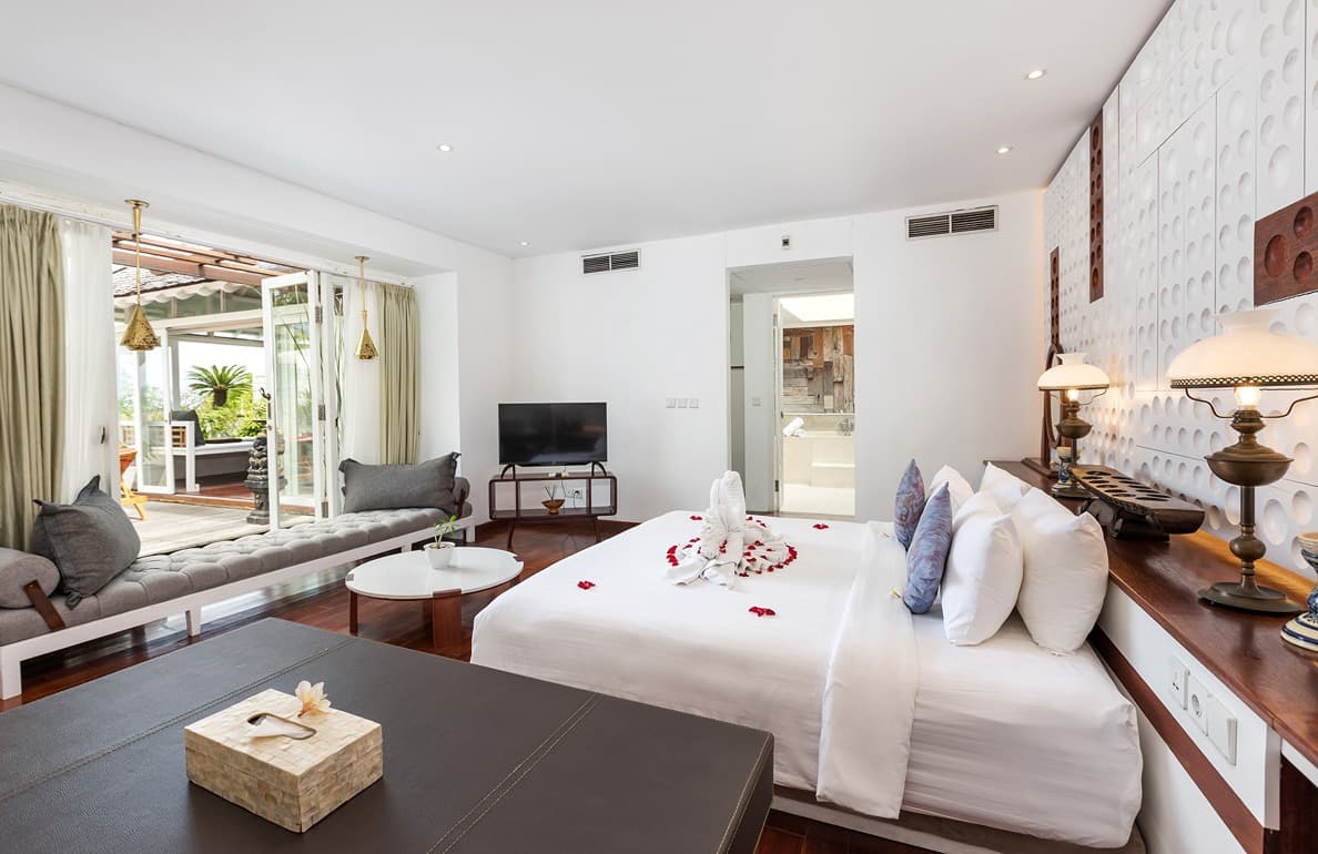 The Chands One Detail 2