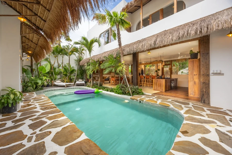 main_image_Villa_Senya